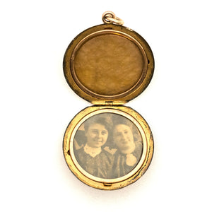 The "S" Locket