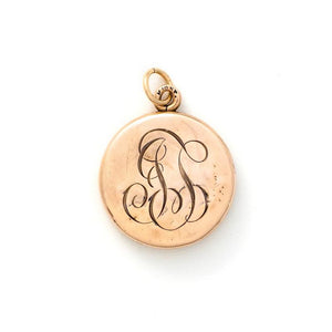 Exquisite 10K and diamond Floral Locket