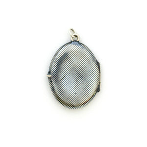 Niello Pinstripe Oval Locket