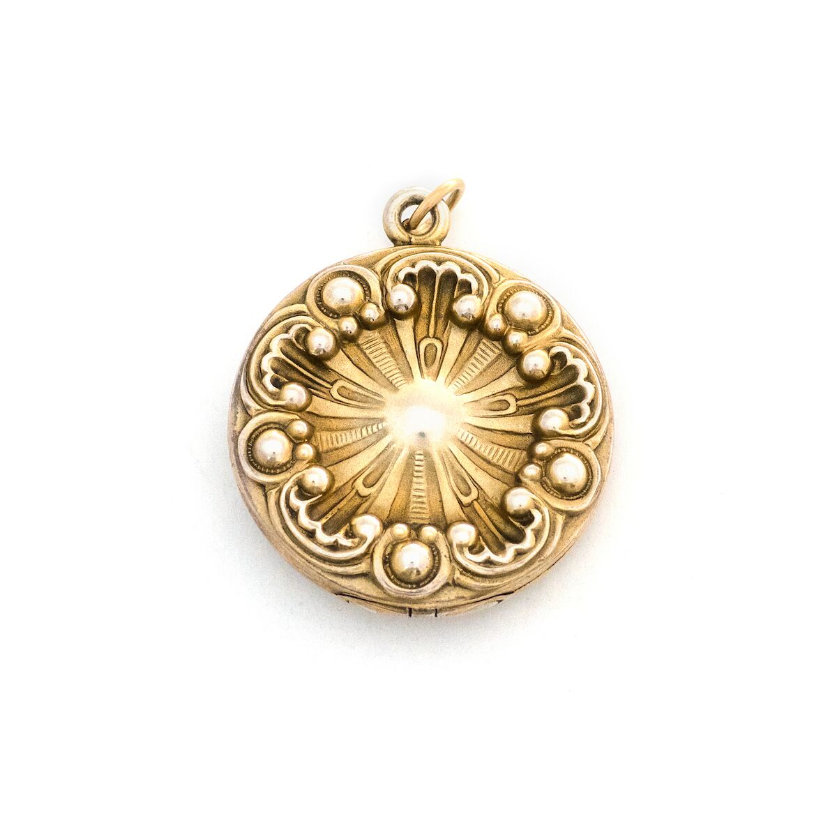 Sculptured Snowflake Locket