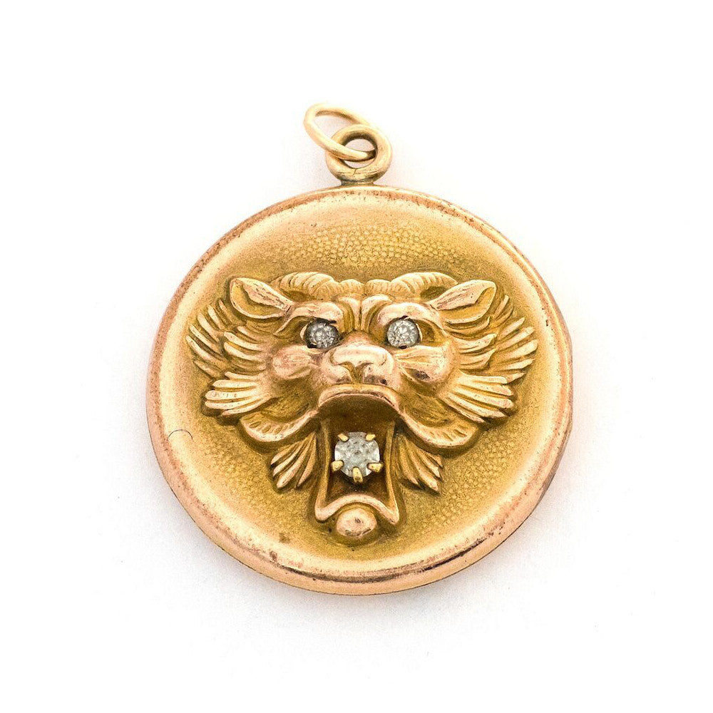The Leo's Locket