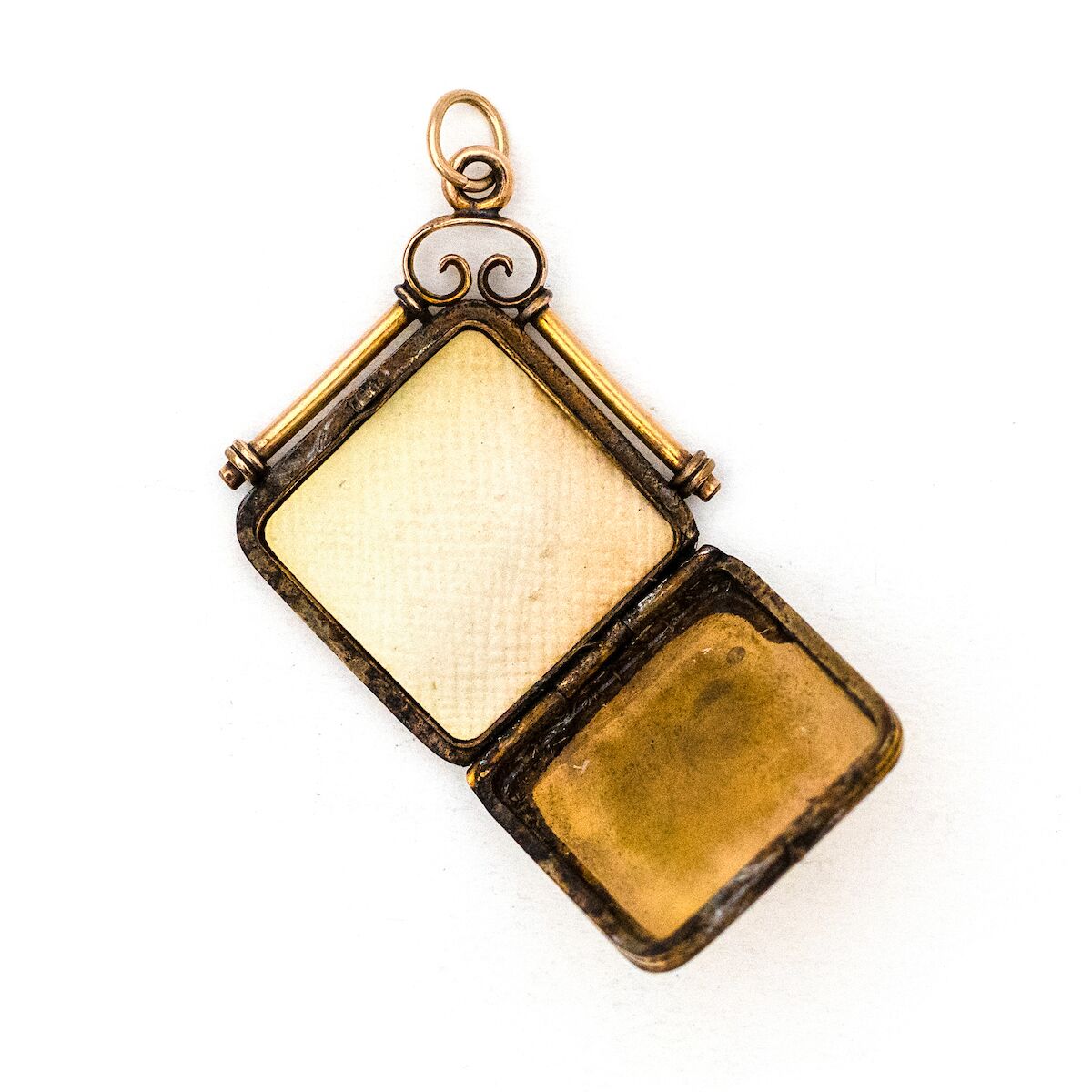 Lucky Horseshoe Square Locket