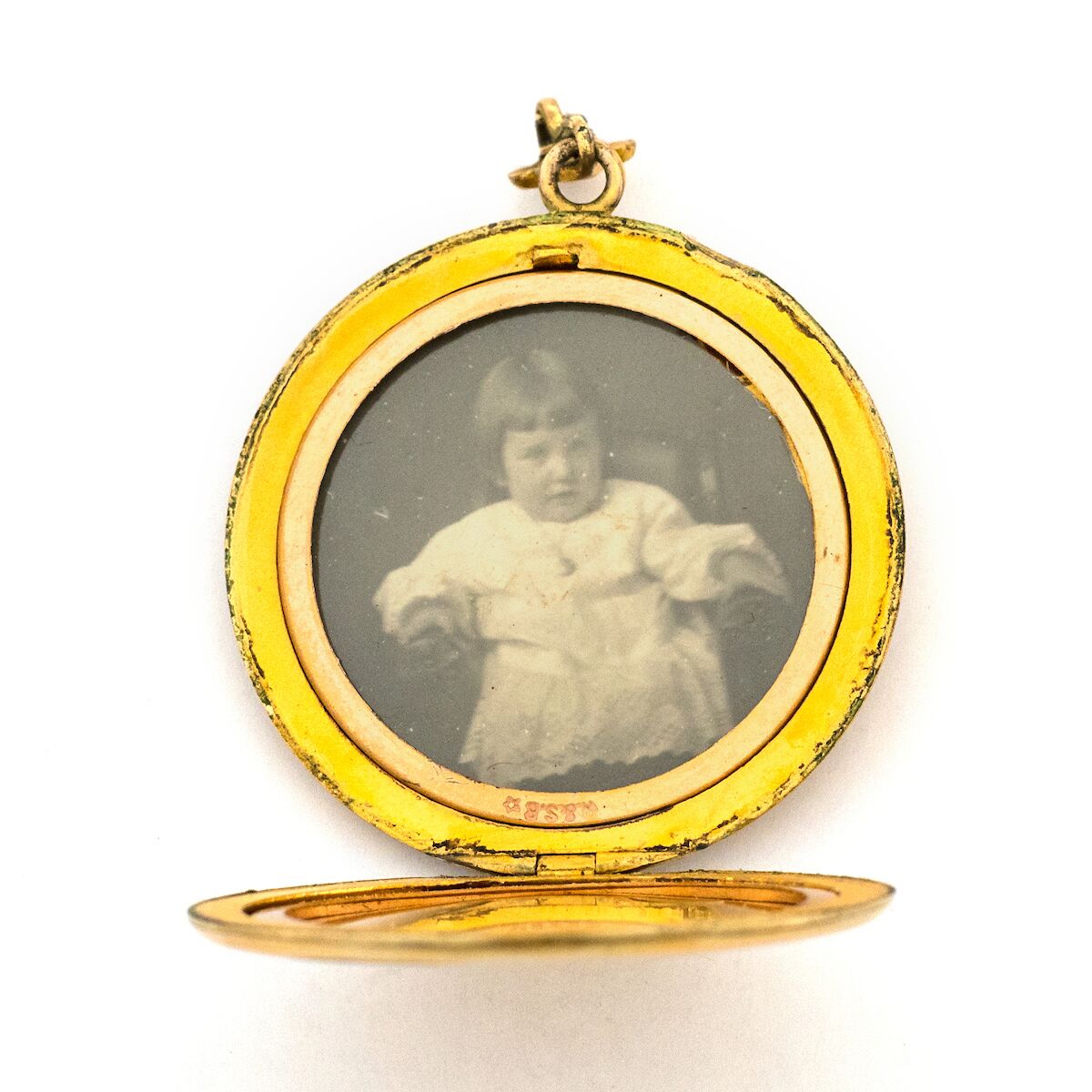 Gibson Girls Locket