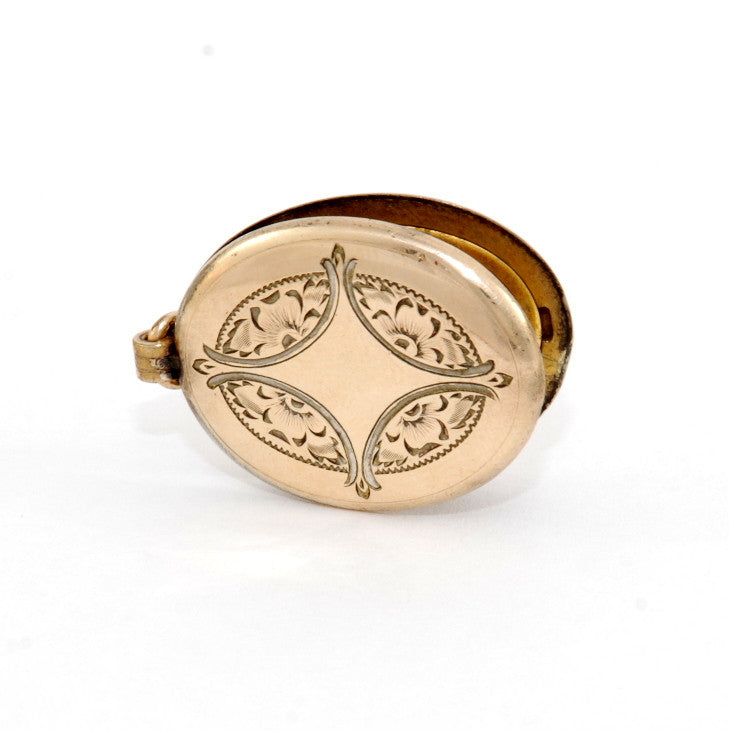 Oval Engraved North Star Locket