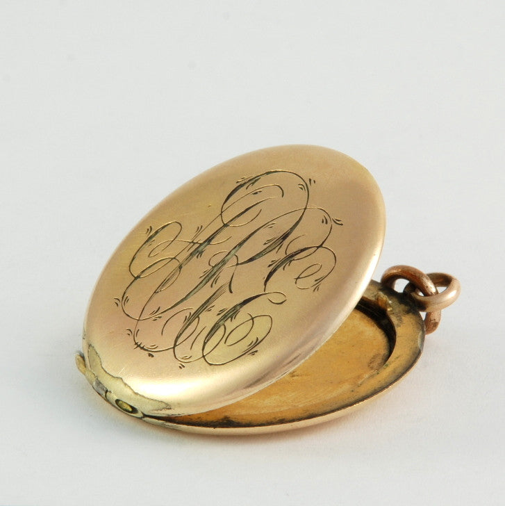 Large Round Solitaire Vintage Locket