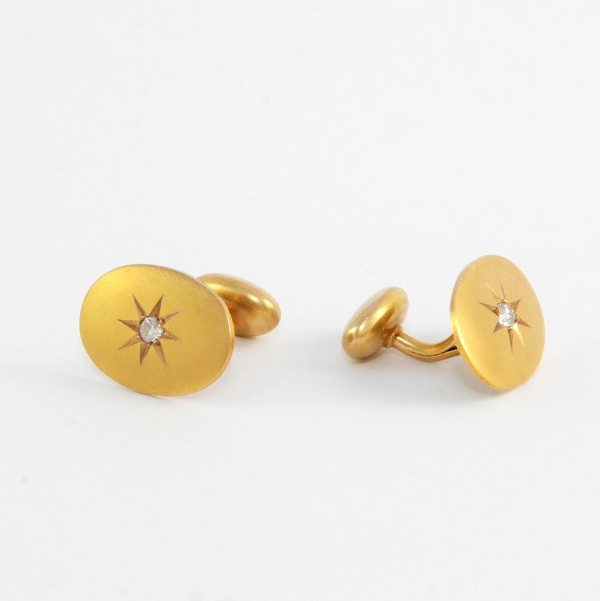 These antique solid 14k gold and old mine cut diamond star cufflinks had us at Hello. They'd make a pretty amazing gift for a dapper dad, a groom on his wedding day, or a lady who can rock shirtsleeves.