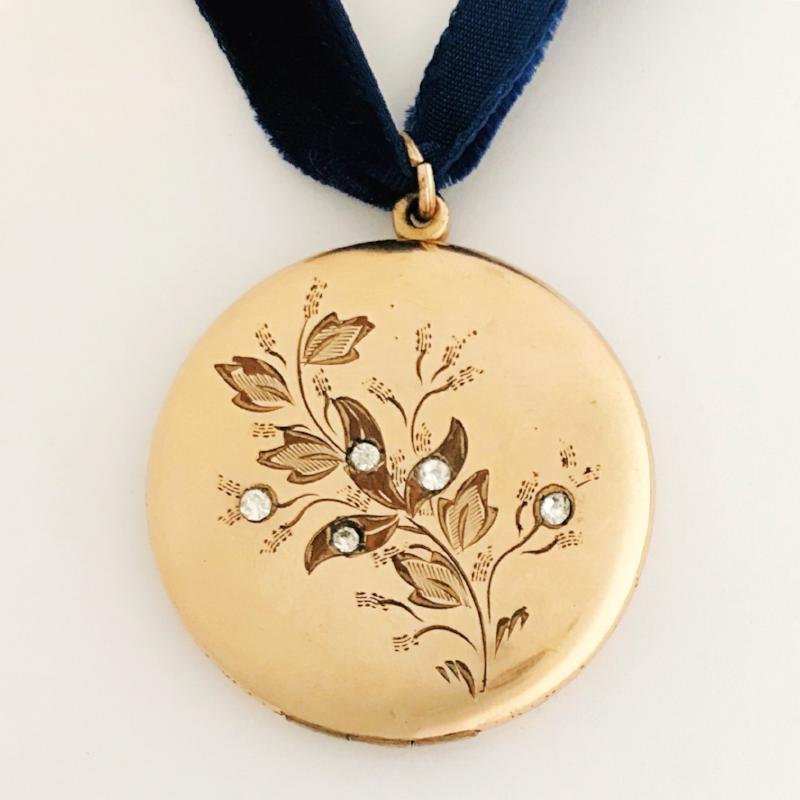 Springtime Floral Locket