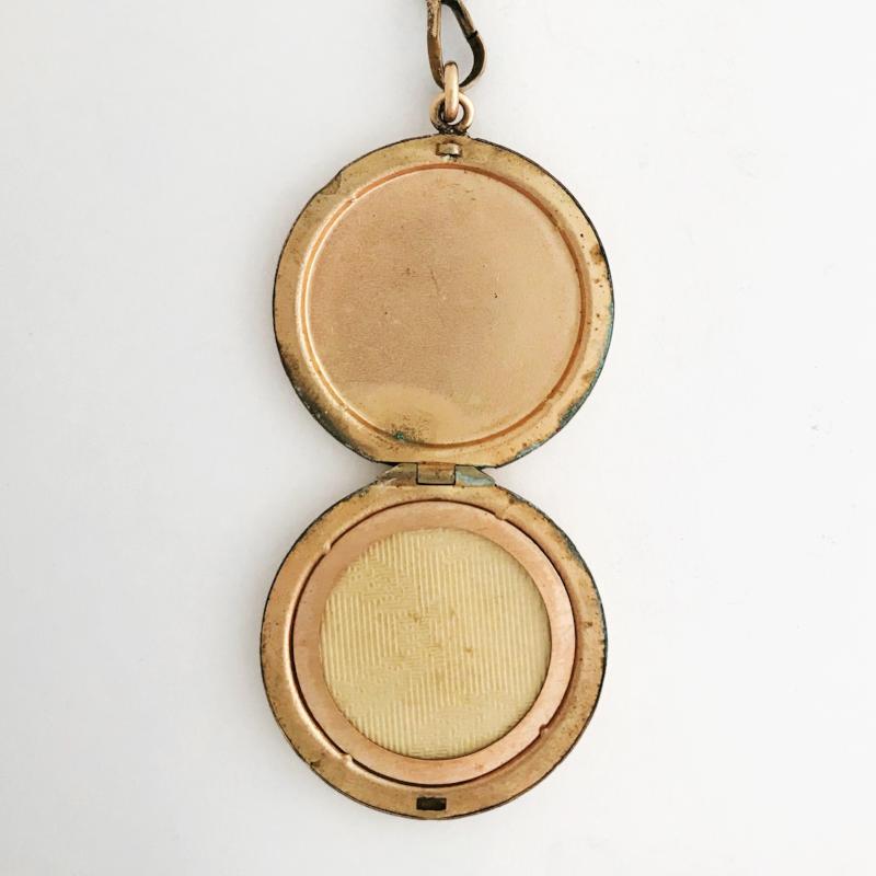 Snowfall Locket