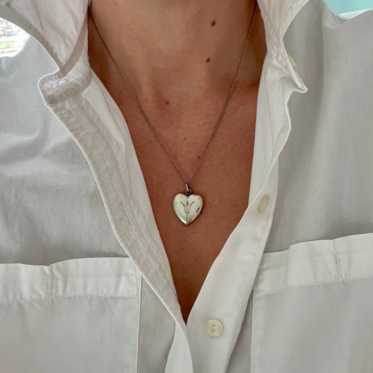 Sterling Silver Tulip Antique Heart Locket