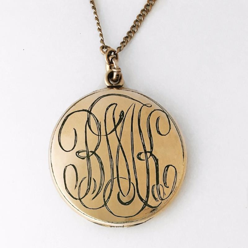 Shield Locket With Chain