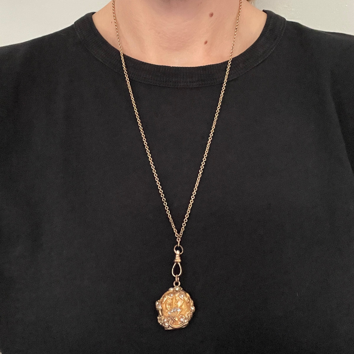 Ladies with Fan Antique Locket