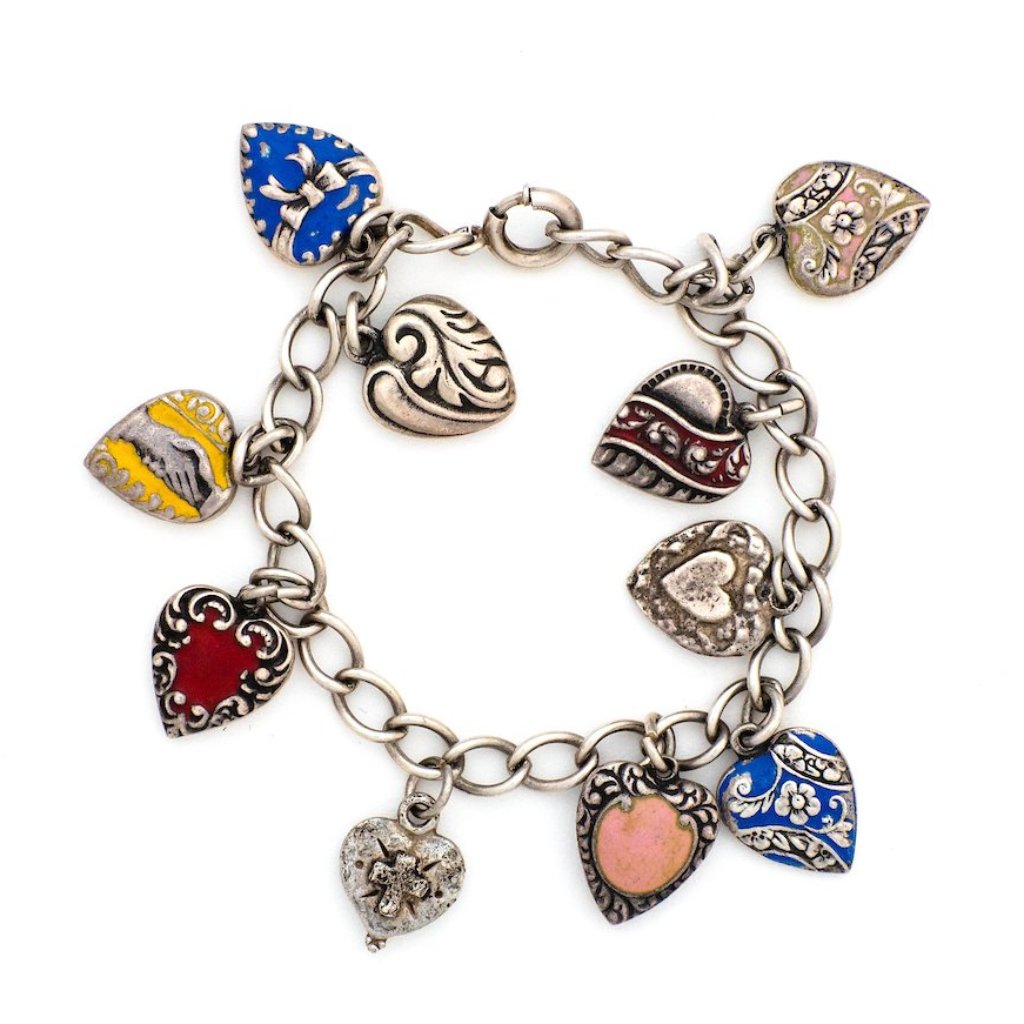 Vintage Heart Charm Bracelet