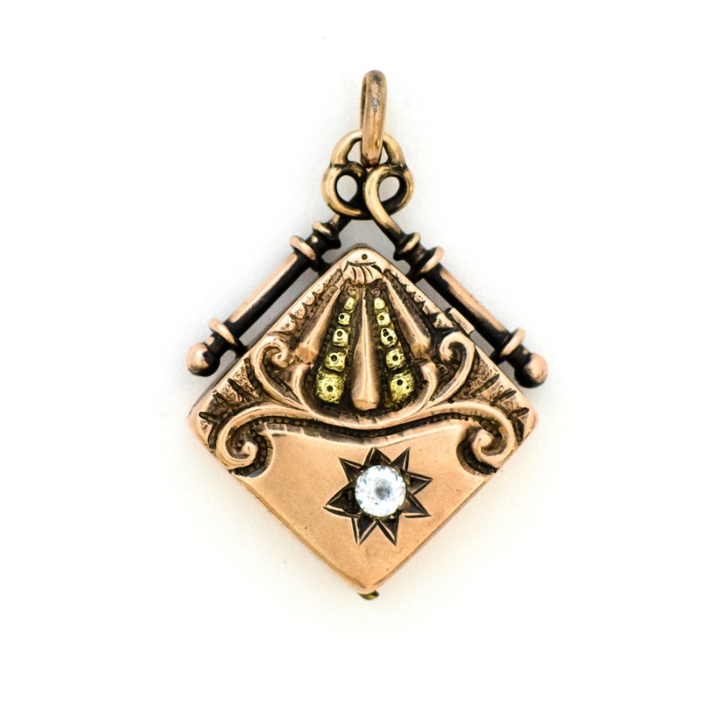 Magic Seashell Locket