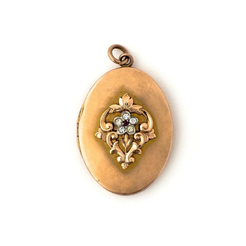 Sweet Flower Locket