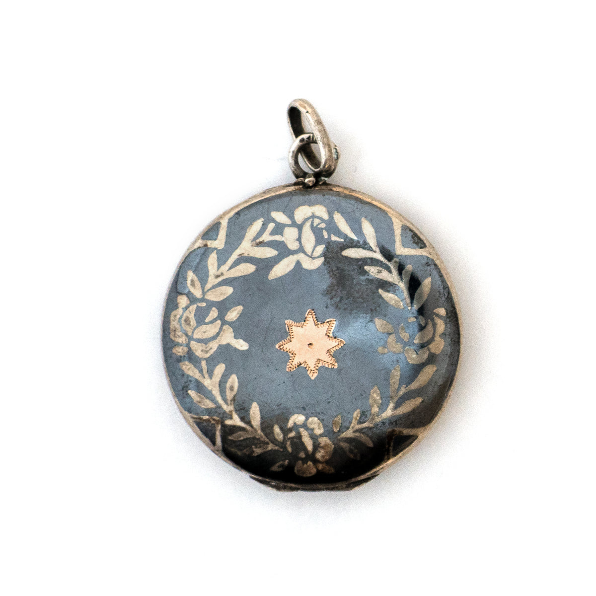 Rose Wreath Niello Locket