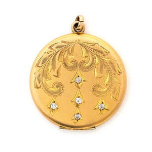 Chandelier Swirl Locket