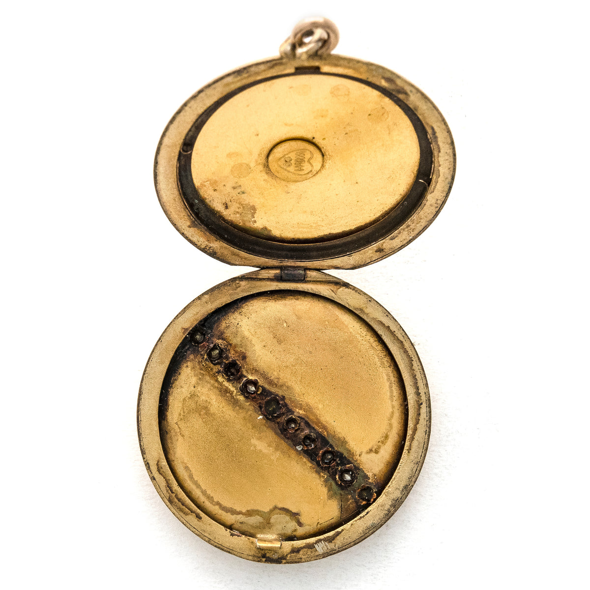 Crossbar Locket