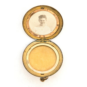 Red & White Forget Me Not Locket
