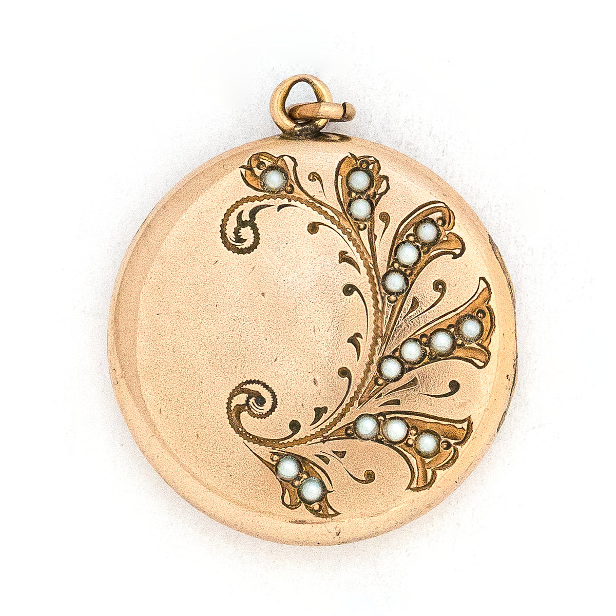 Pearl Trumpet Vine Locket