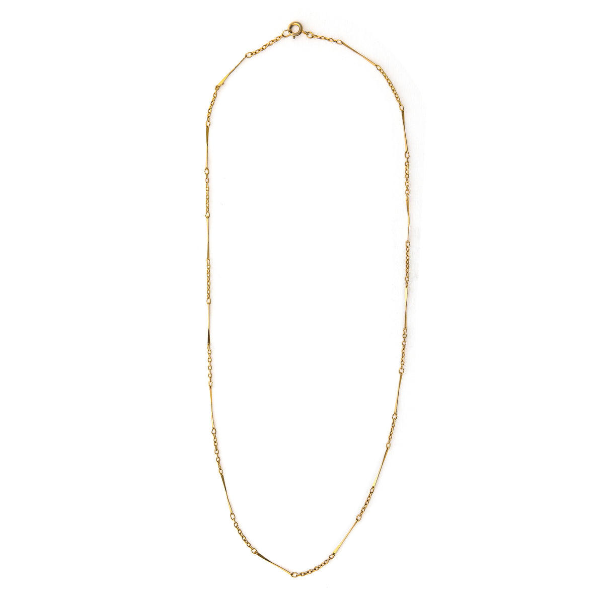 This gold fill vintage bar link chain features beautifully delicate bars and cable links in a pleasing pattern. Each bar has a slight twist which makes it even more eye catching. Wear this piece alone, with charms or a locket, or layered with other chains for a bold statement. Full necklace view