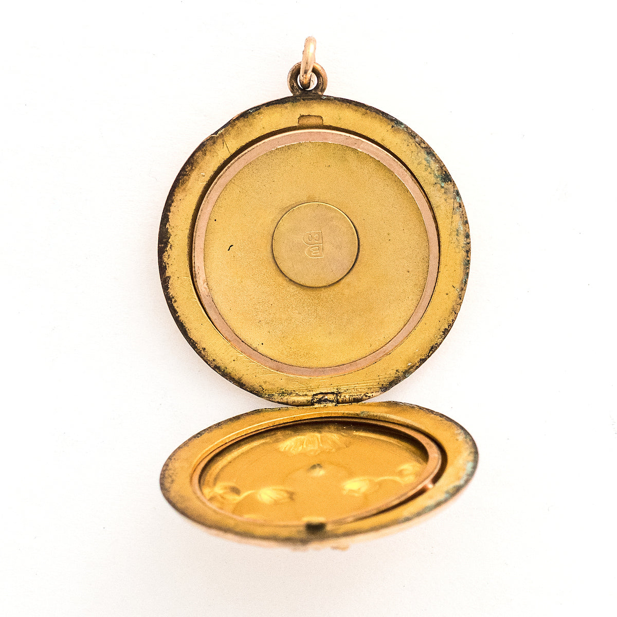 Art Nouveau Water Lilies Antique Locket