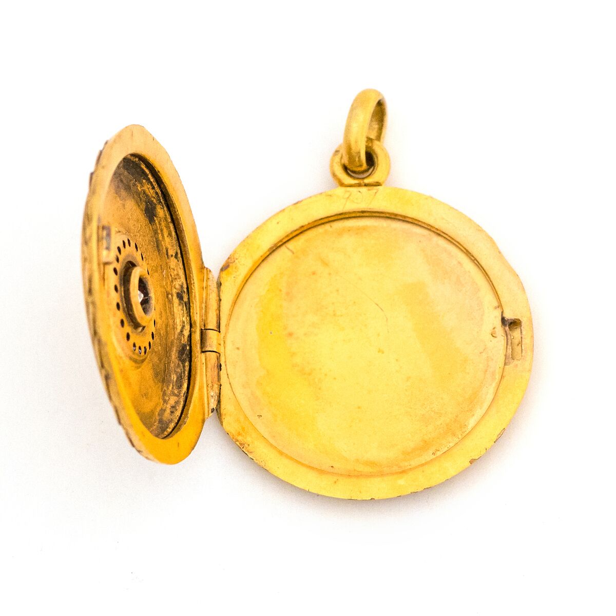 14K Gold Diamond & Sapphire Eternal Rings Locket