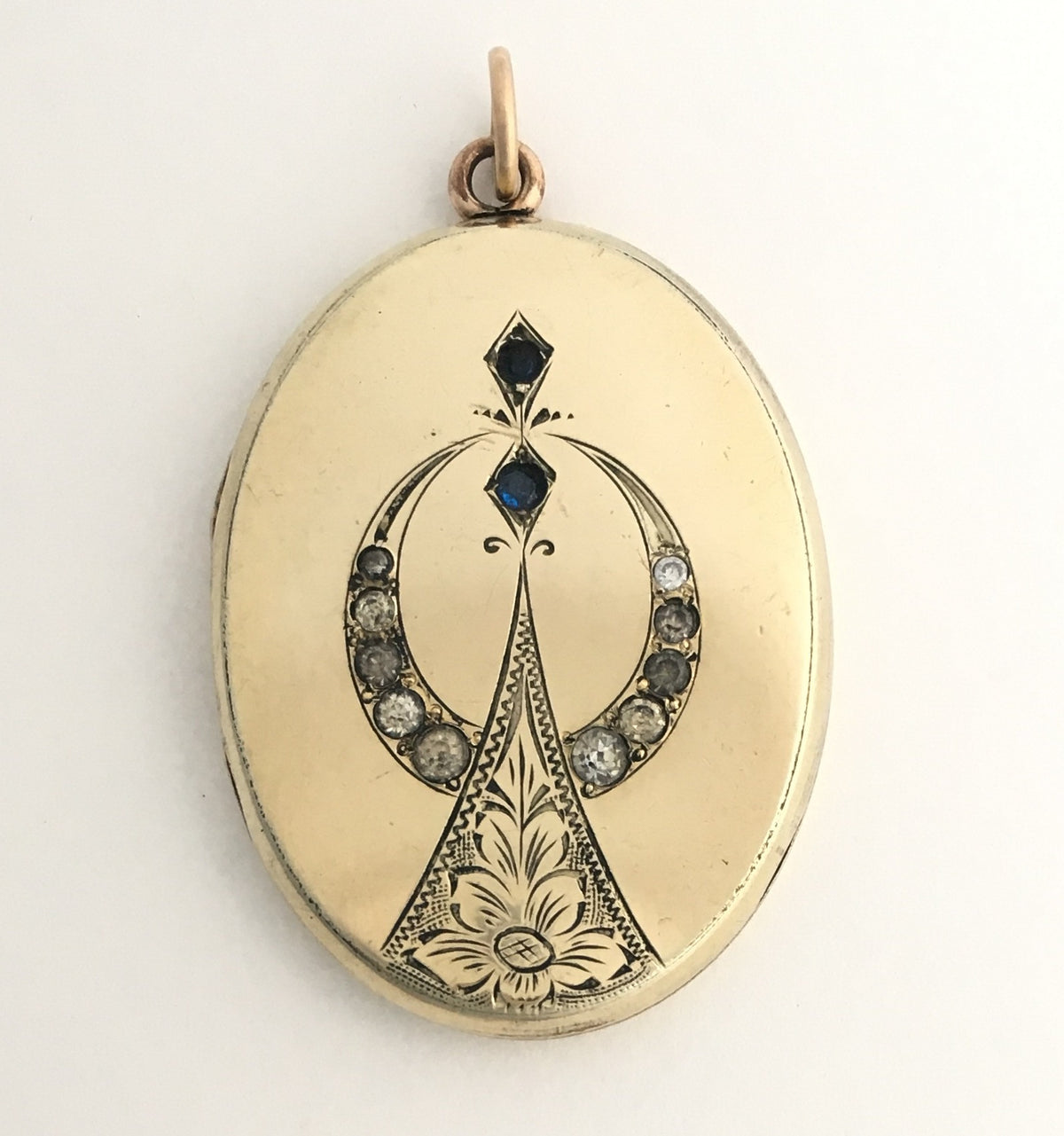 The Queen Locket