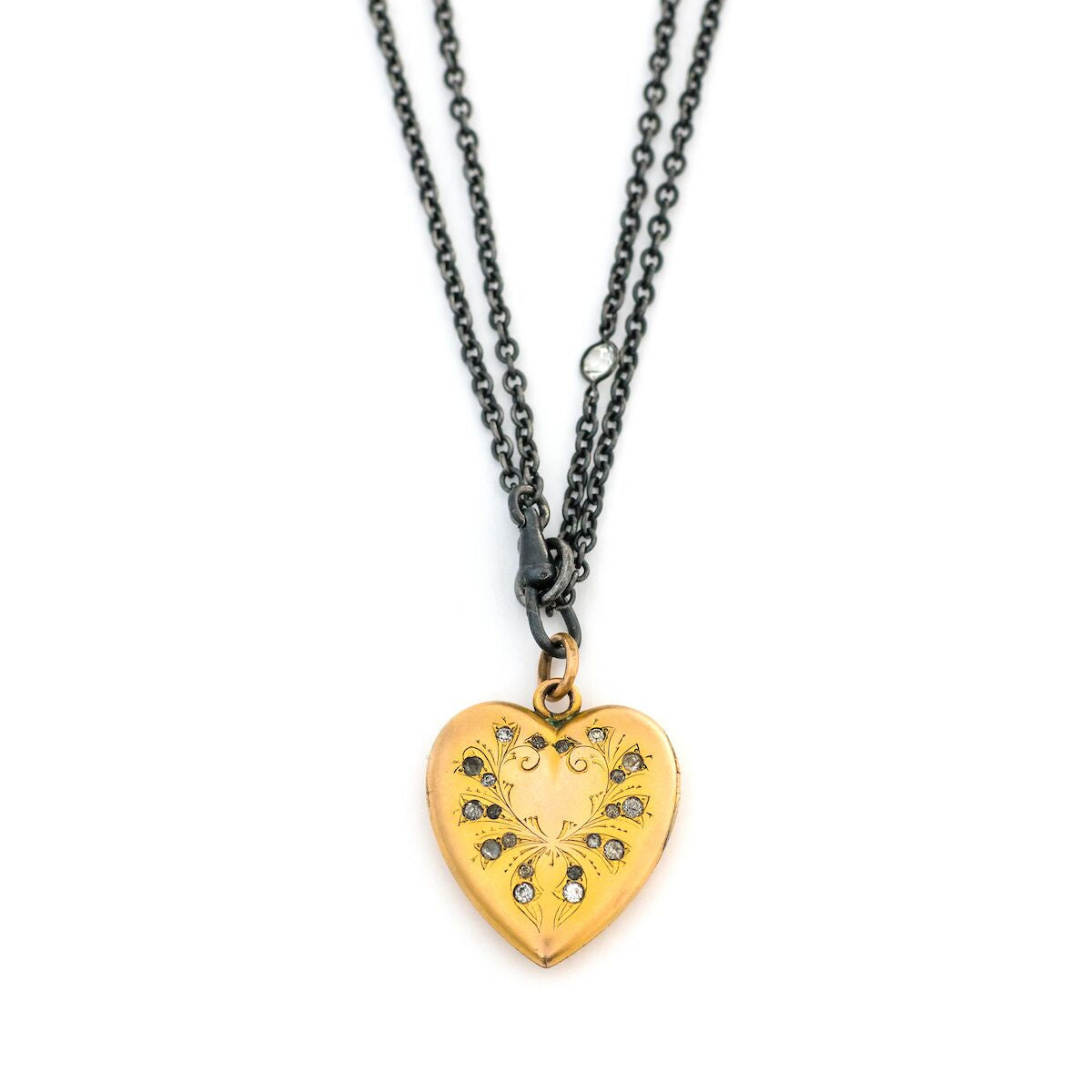Diamond Wreath Heart Locket