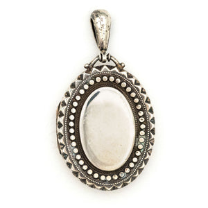 English Victorian Sterling Antique Oval Locket, stunning silver locket, front view