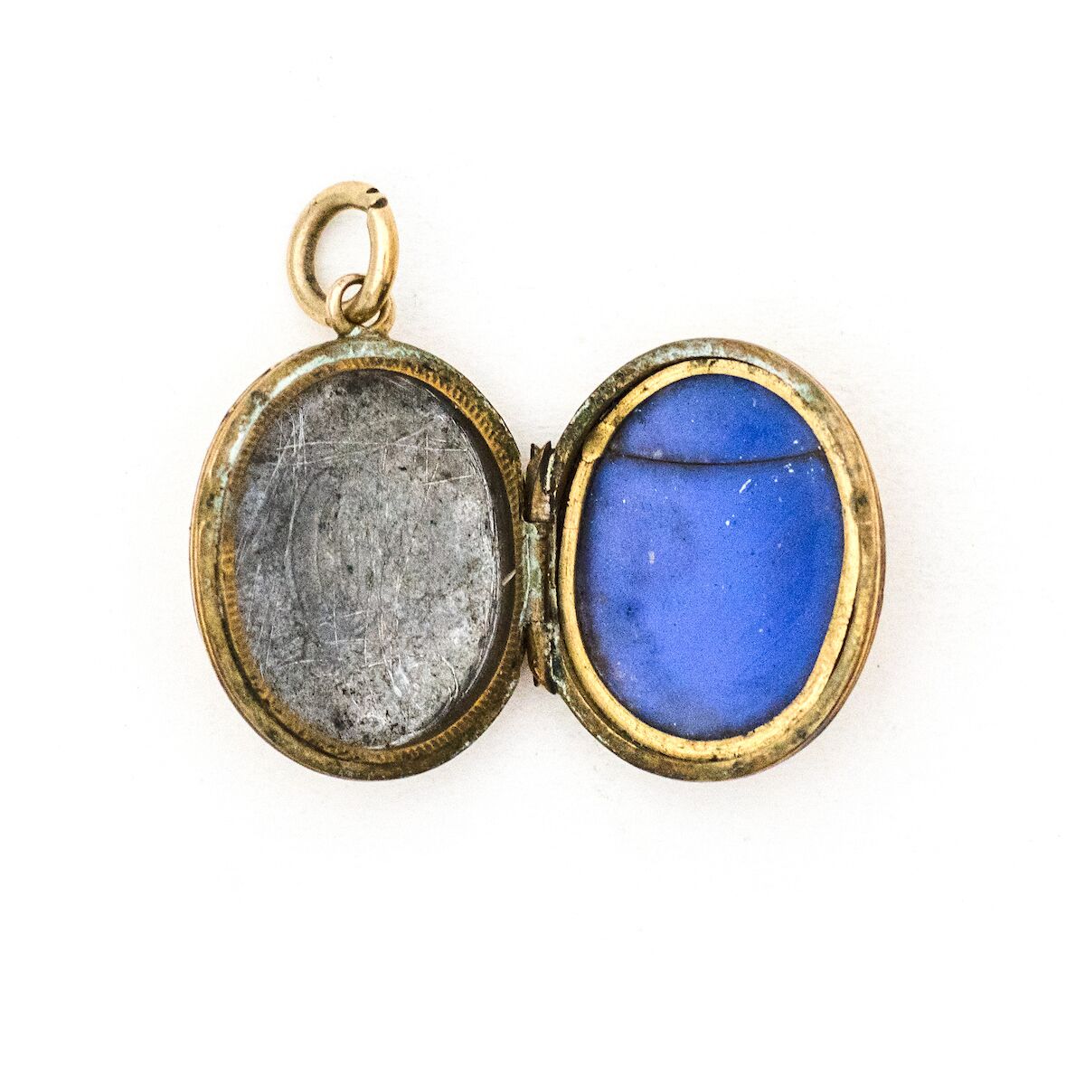 Petite Facets of Light Oval Locket