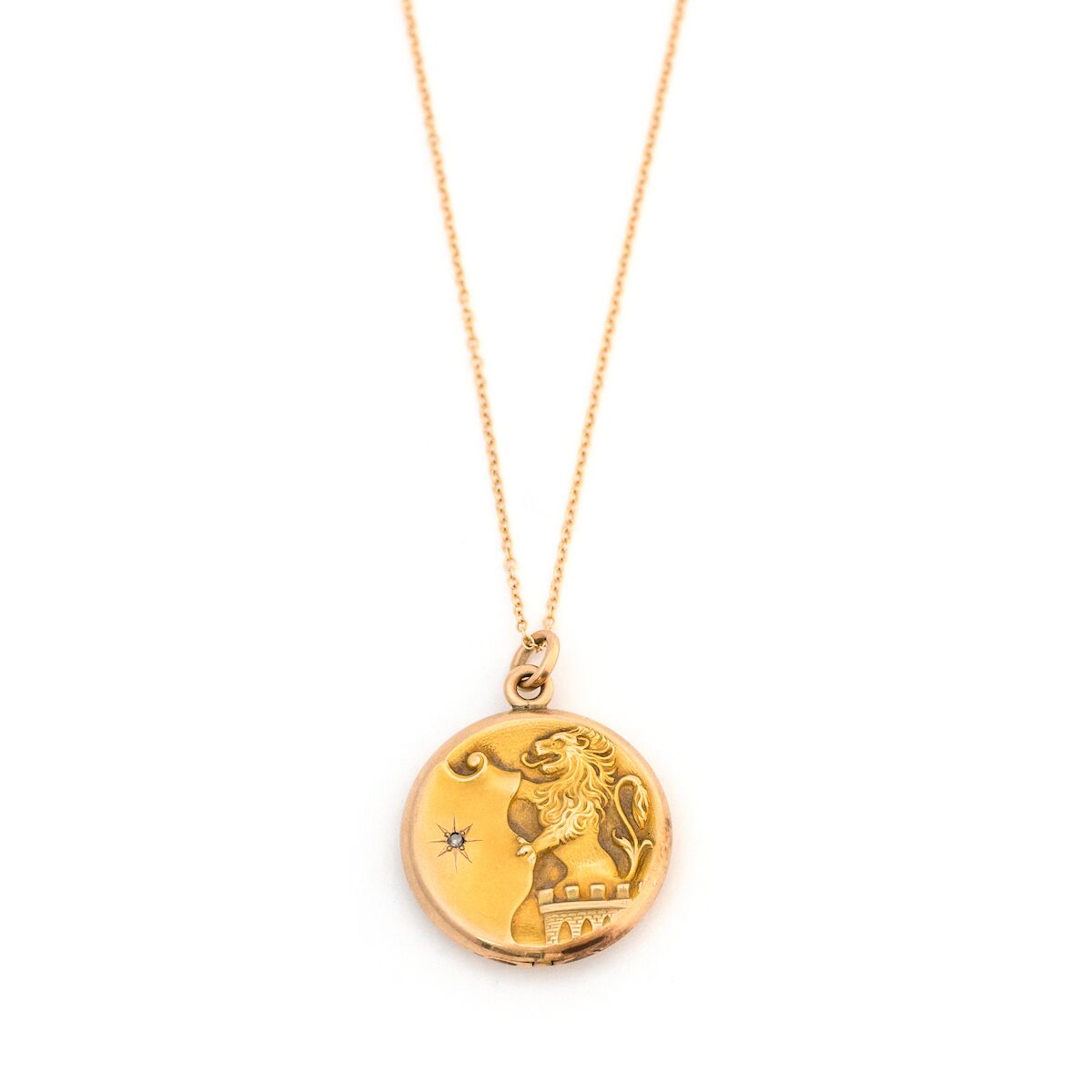 10K & Diamond King Leo Locket