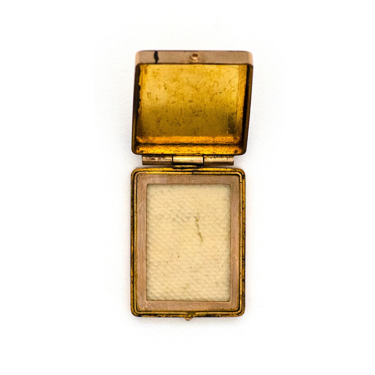 Petit Sailboat Locket