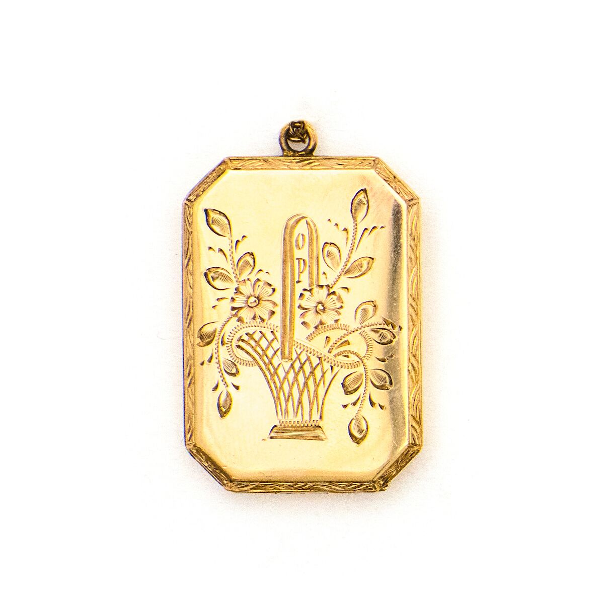 4 - photo Basket of Flowers Locket