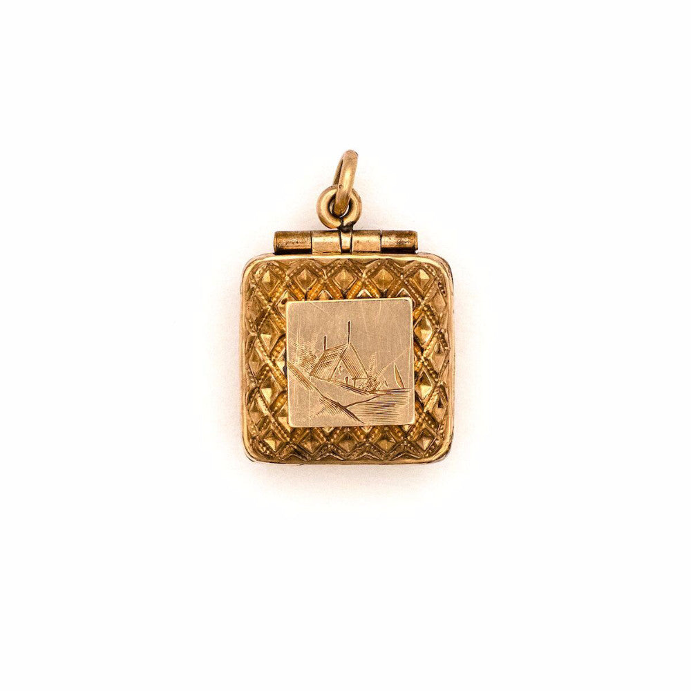 Sea Vista Locket