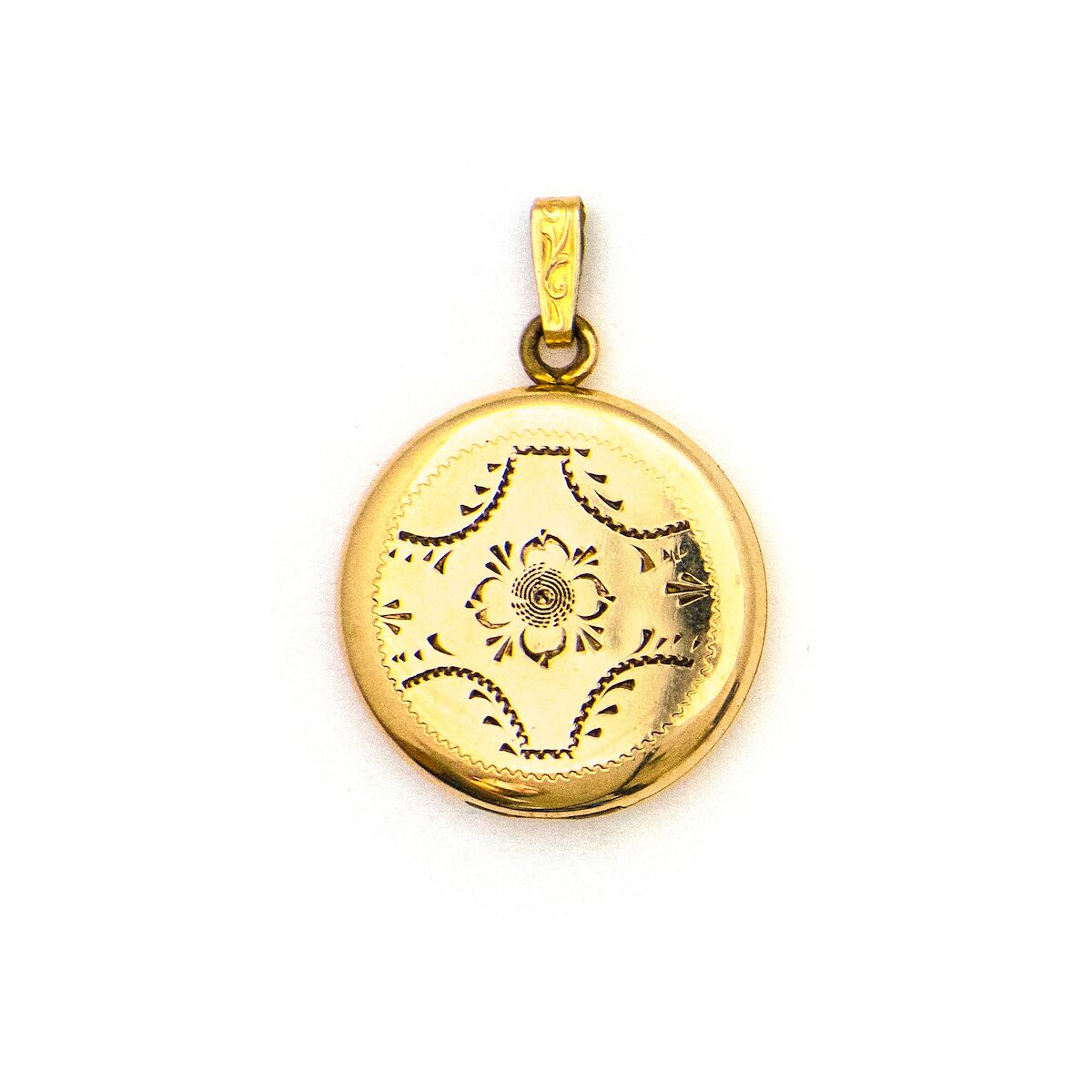 Versailles Locket
