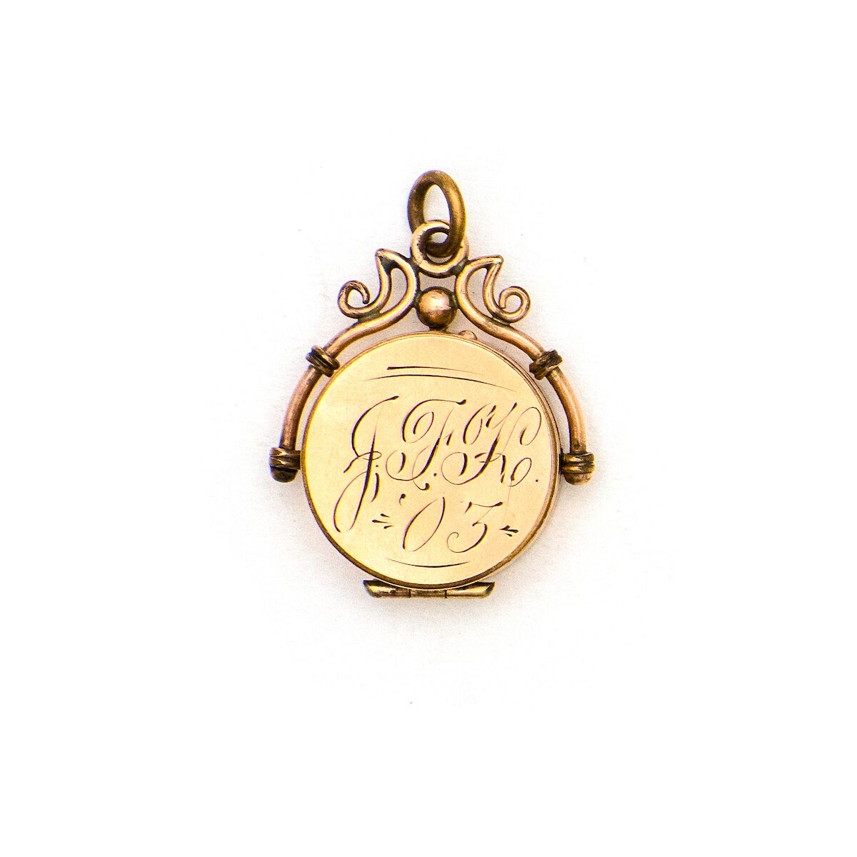 Lyre Locket