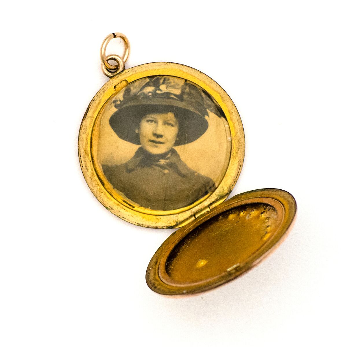 Exquisite Crescent Moon and Star Locket