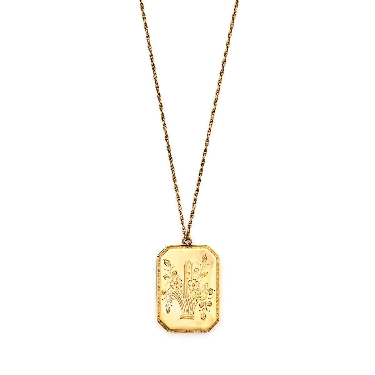 4 - photo Basket of Flowers Locket